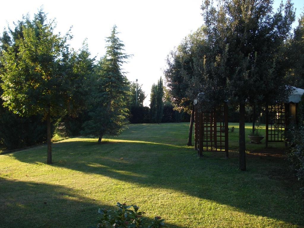 Residence Serristori Castiglion Fiorentino Exterior photo