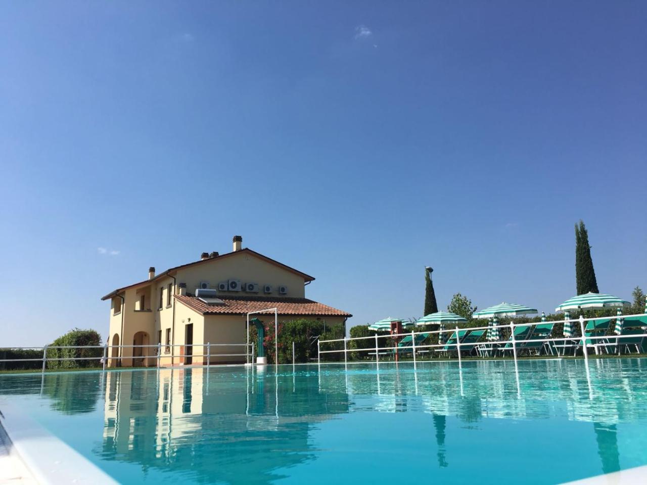 Residence Serristori Castiglion Fiorentino Exterior photo